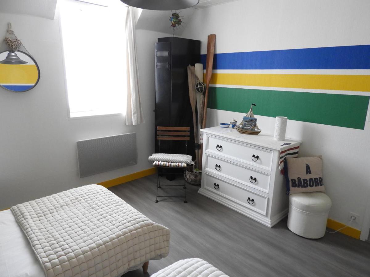 Saint-GuénoléLes Volets Bleus住宿加早餐旅馆 外观 照片