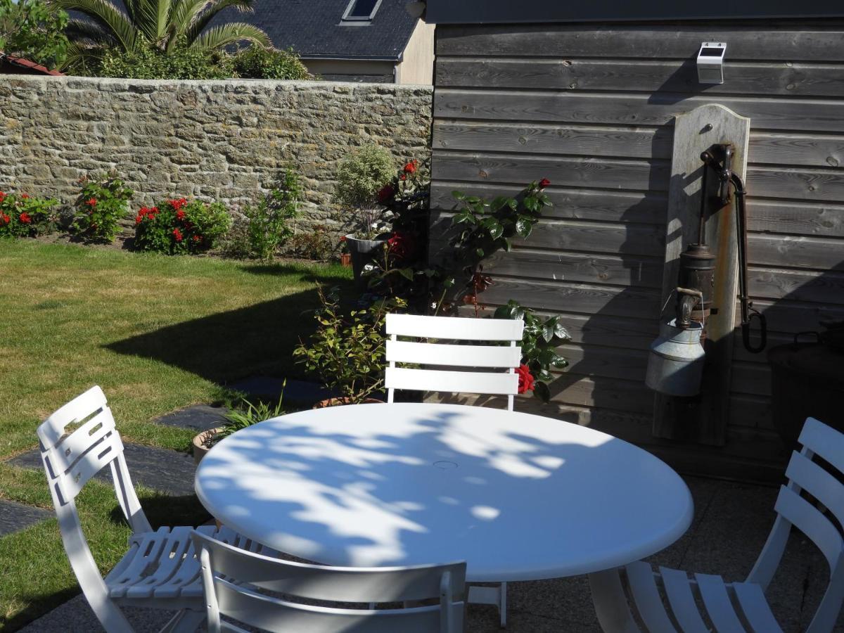 Saint-GuénoléLes Volets Bleus住宿加早餐旅馆 外观 照片